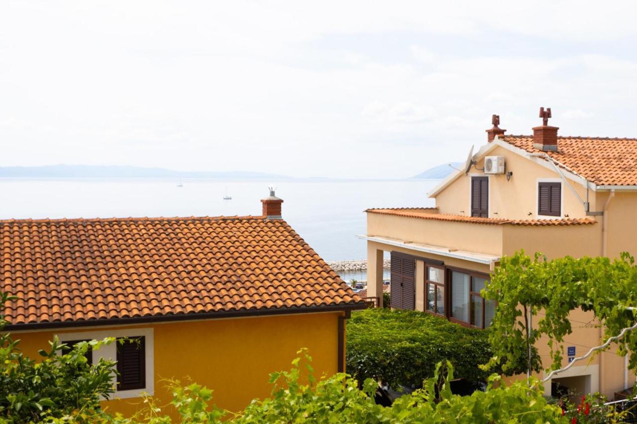 Apartmani Vranjes Podgora Exteriér fotografie