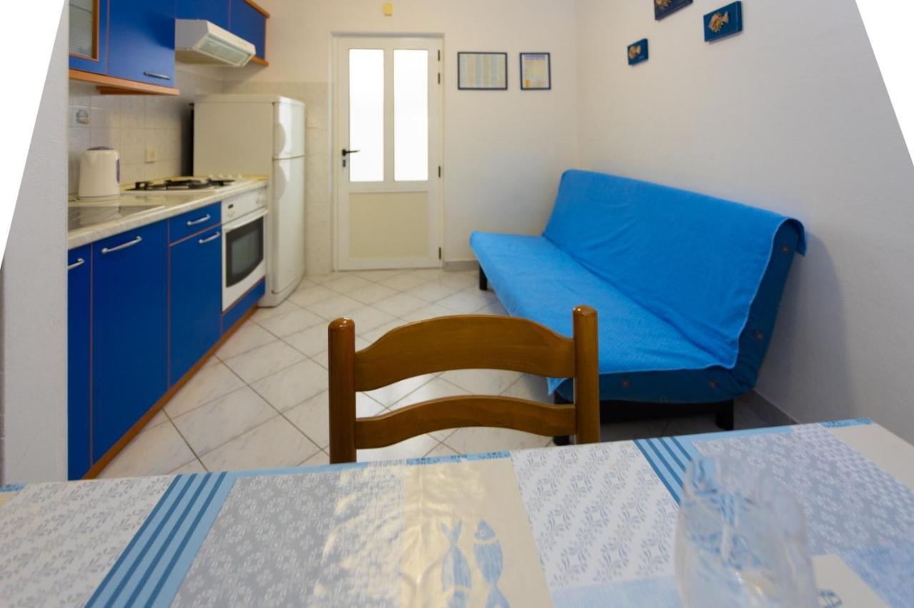 Apartmani Vranjes Podgora Exteriér fotografie